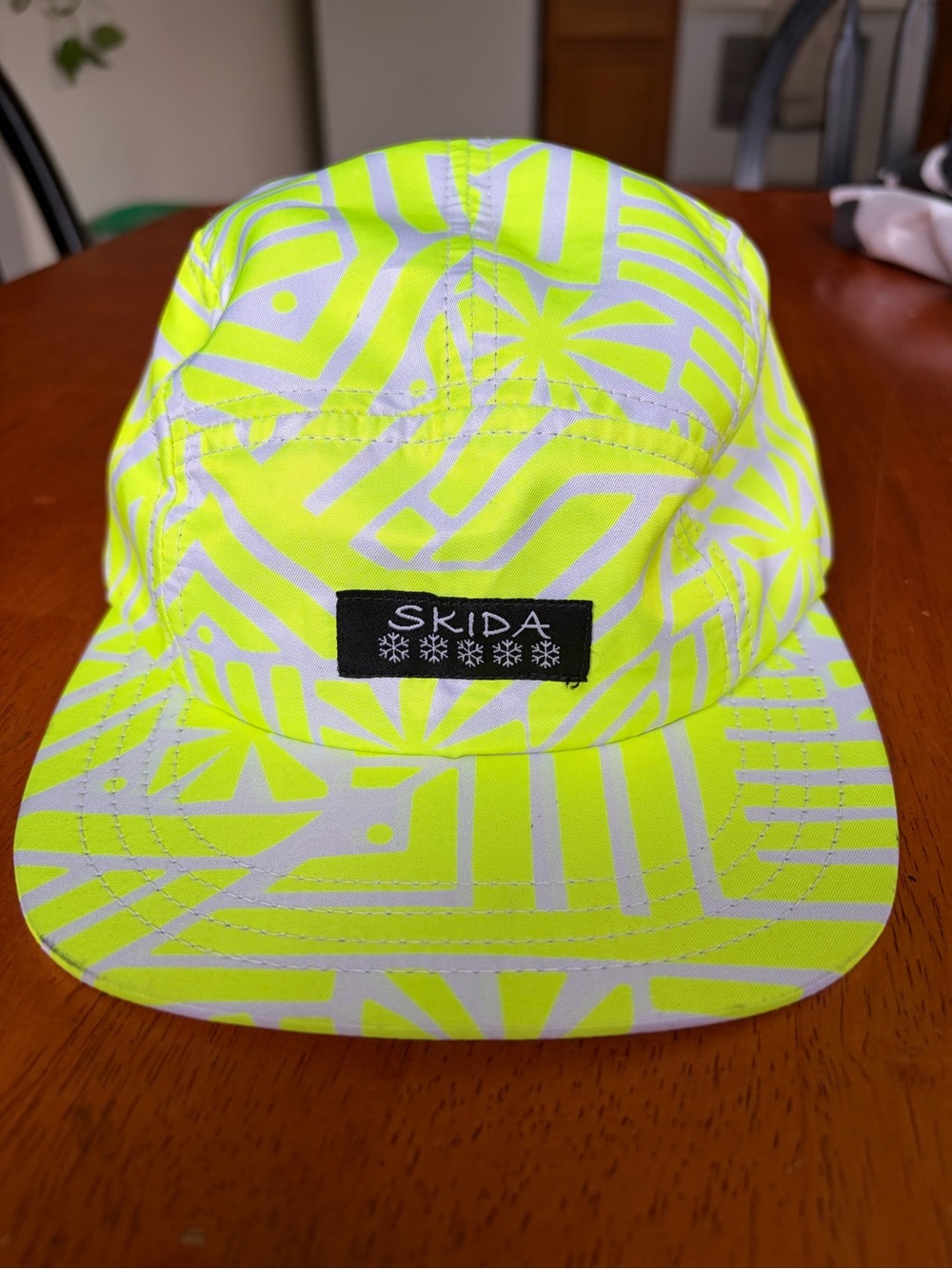 Skida Neon Waves Five Panel Hat